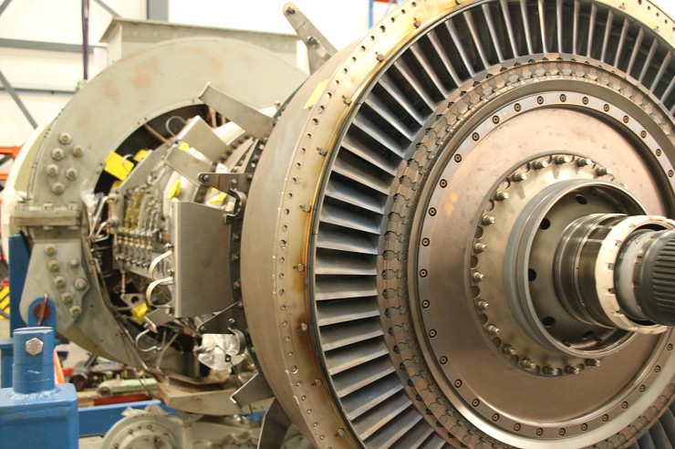 LM5000